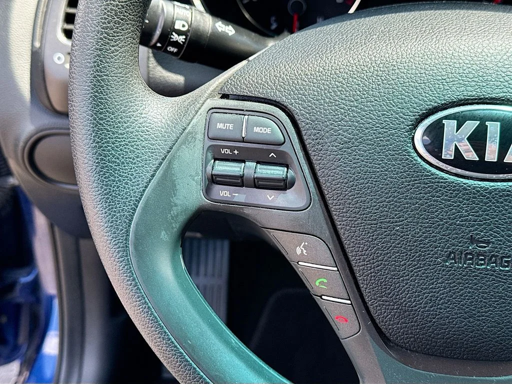 Certified Used 2018 Blue Kia LX image 12