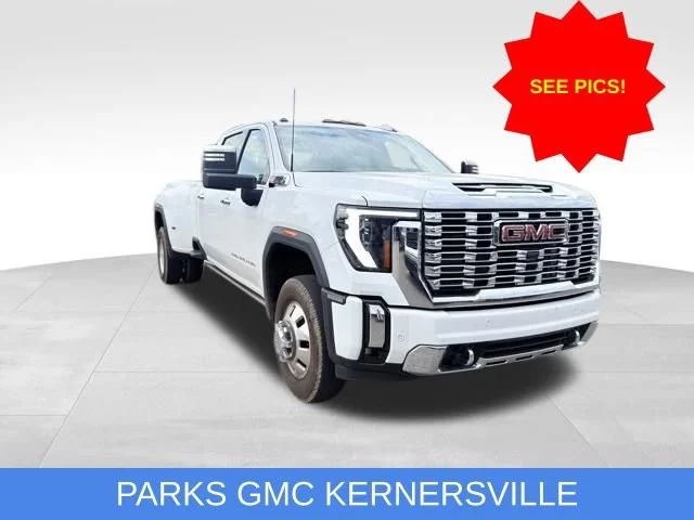 2025 GMC Sierra 4WD Crew Cab Long Box DRW Denali's photo