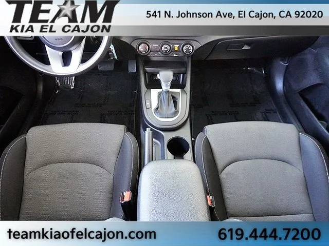 Used 2024 White Kia LXS image 19