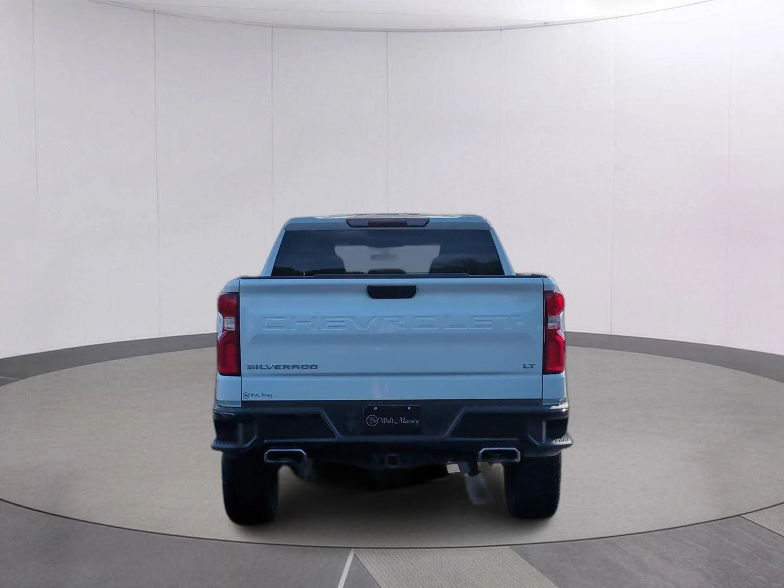 Used 2021 SUMMIT WHITE Chevrolet LT Trail Boss image 4