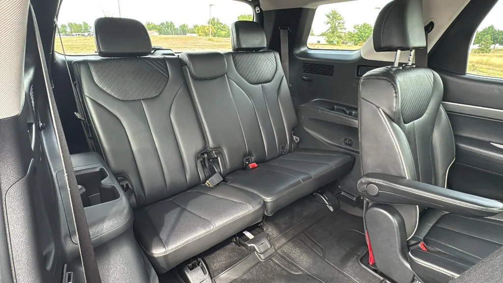 Used 2024 Black Hyundai XRT image 19