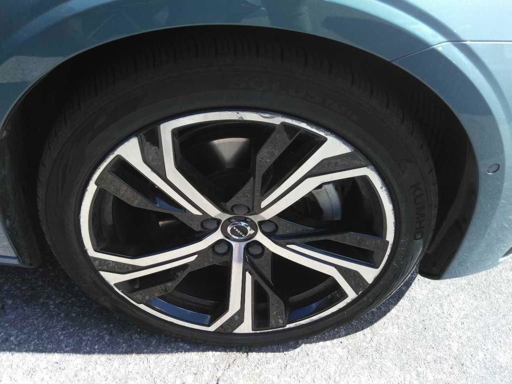 Used 2024 Gray Volvo Plus Dark Theme image 3