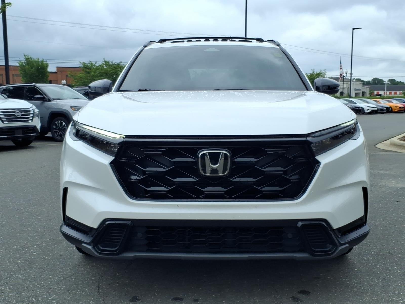 Used 2024 Platinum White Pearl Honda Sport-L image 13