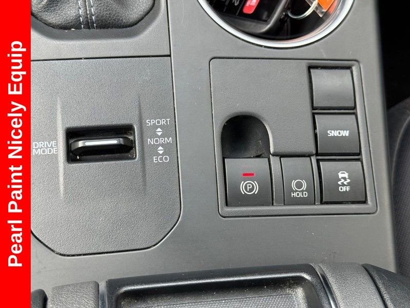 Used 2023 Pearl Toyota LE image 30
