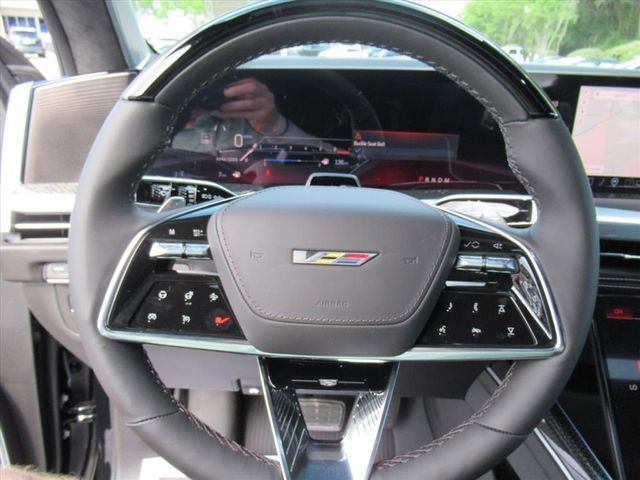 2026 Cadillac Escalade V-Series - Photo 25