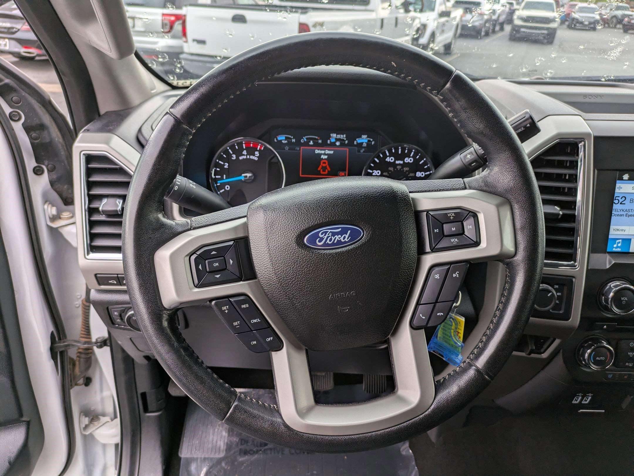 Used 2018 Oxford White Ford LARIAT image 16