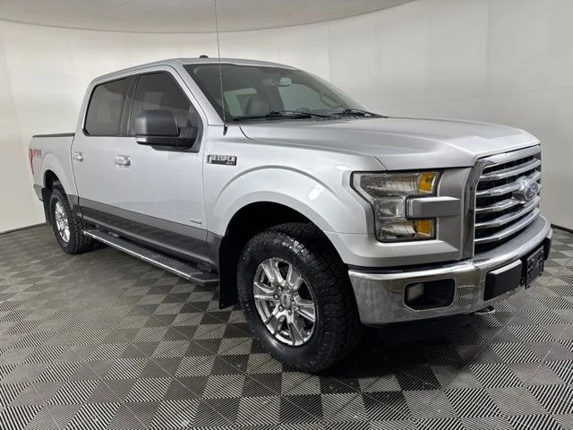 Used 2015 Ingot Silver Metallic Ford XLT image 1