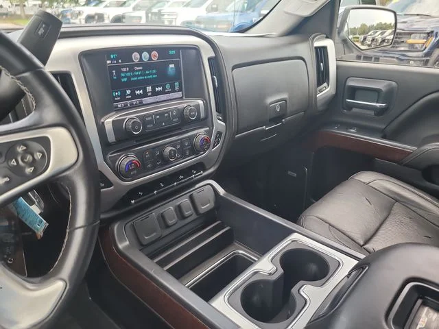 Used 2018 Gray GMC SLT image 21