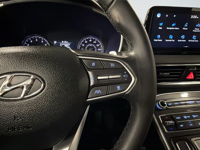 Used 2023 Silver Hyundai SEL image 18