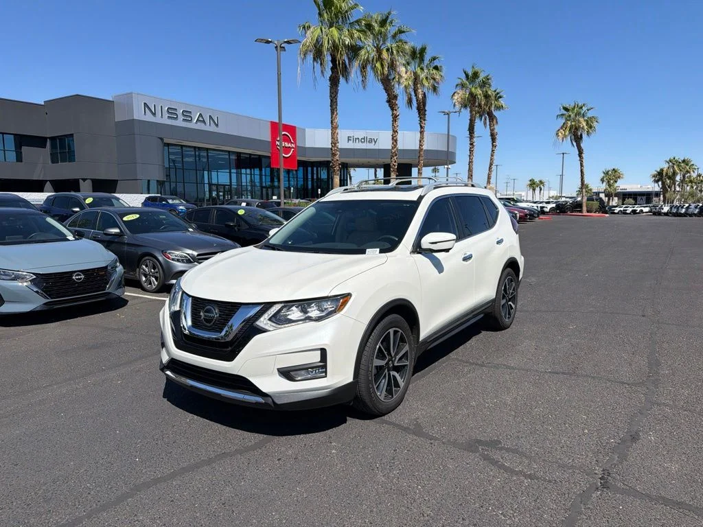 2020 Nissan Rogue SL FWD's photo