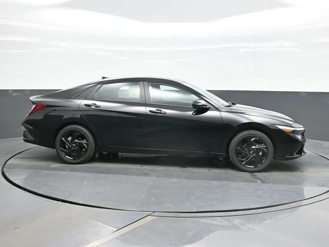 New 2026 Black Hyundai SEL Sport image 8