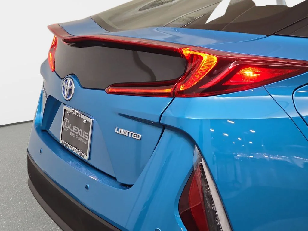 Used 2020 Blue Toyota Limited image 35
