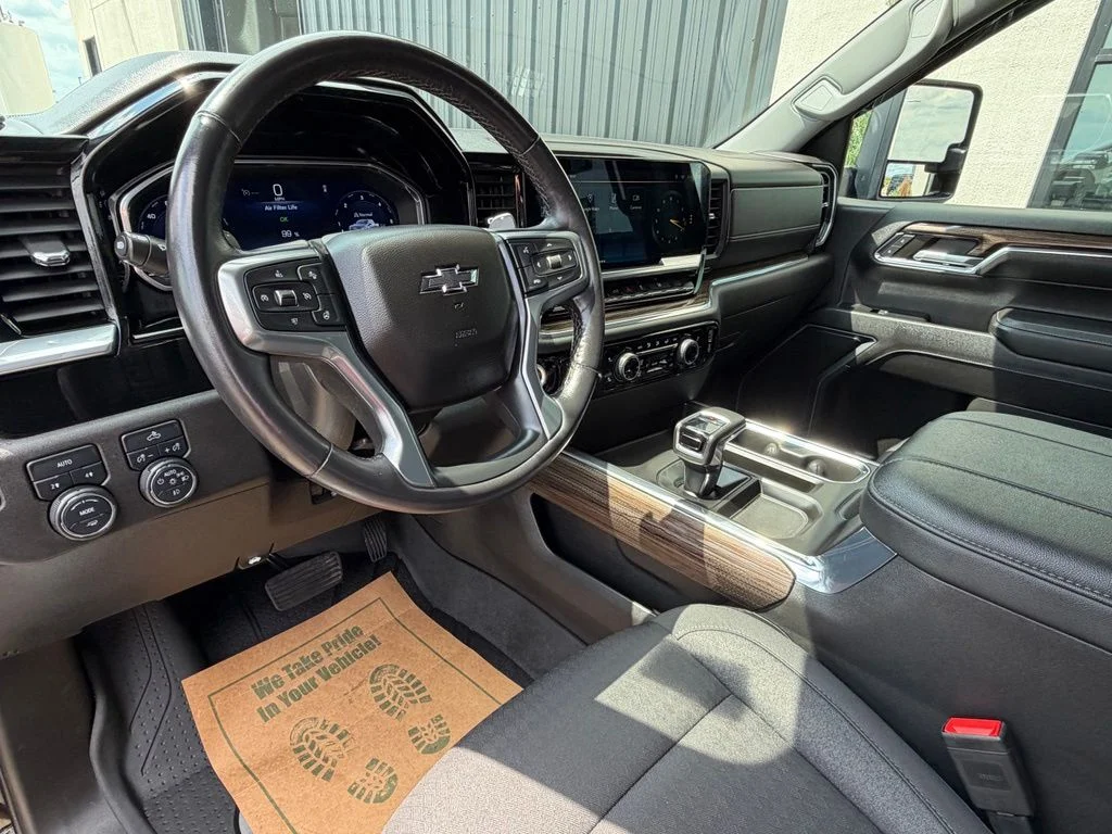Used 2023 Black Chevrolet RST image 11