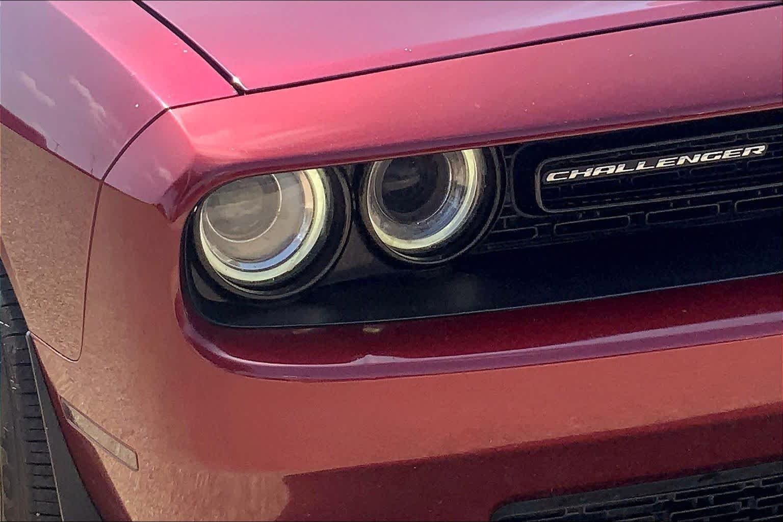 Used 2018 Octane Red Pearlcoat Dodge R/T Scat Pack image 28
