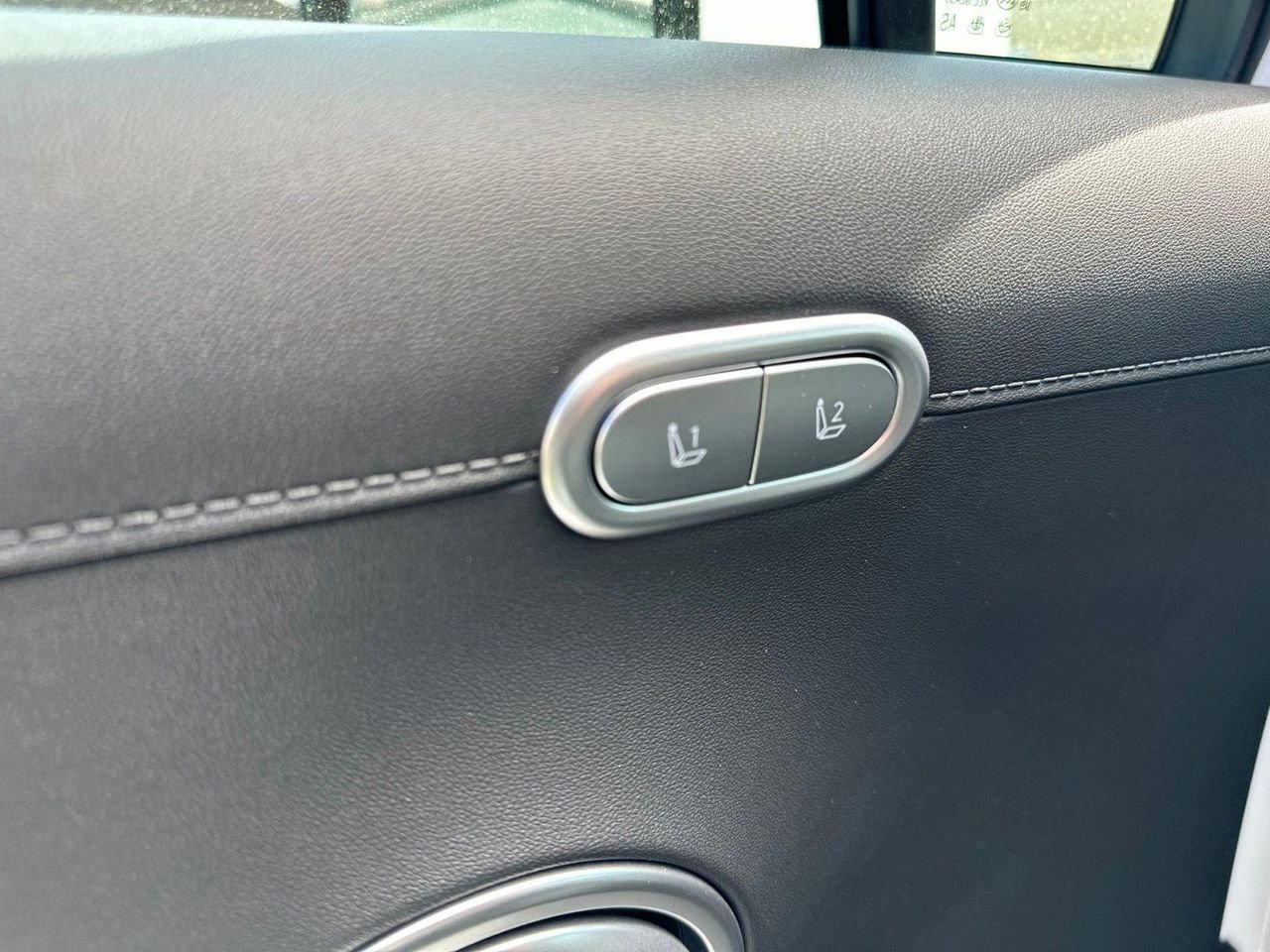 New 2026 White Hyundai SEL Premium AWD image 13