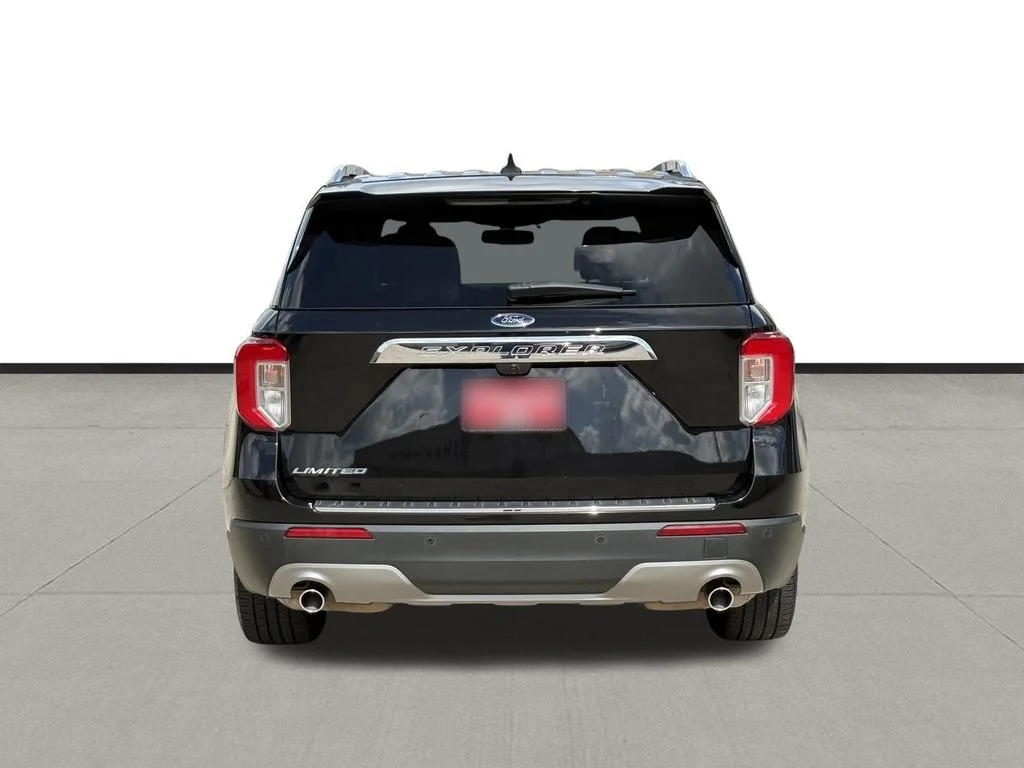 Used 2022 Black Metallic Ford Limited image 6