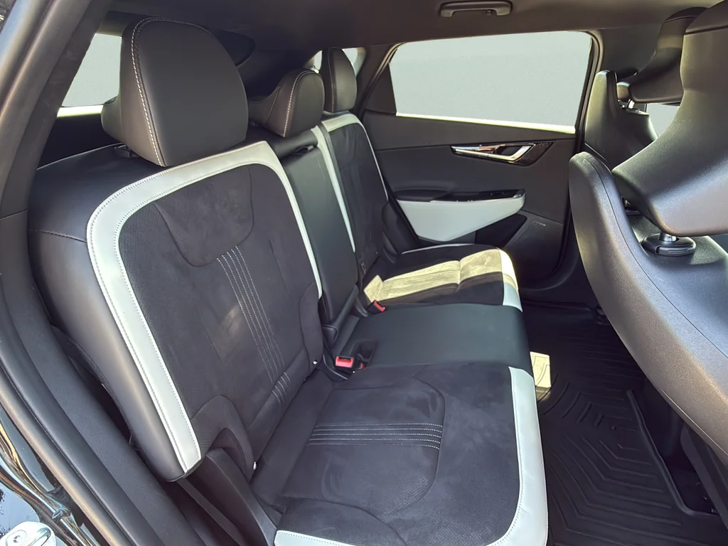 Certified Used 2024 Aurora Black Pearl Kia GT-Line image 20