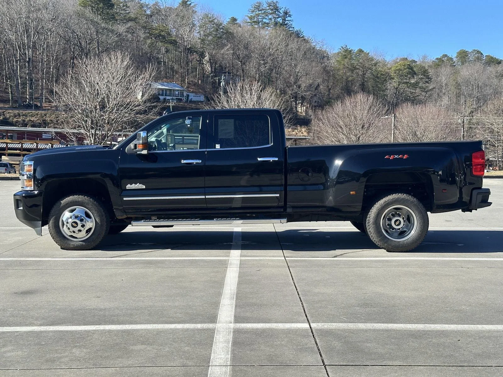Used 2018 Black Chevrolet High Country image 4