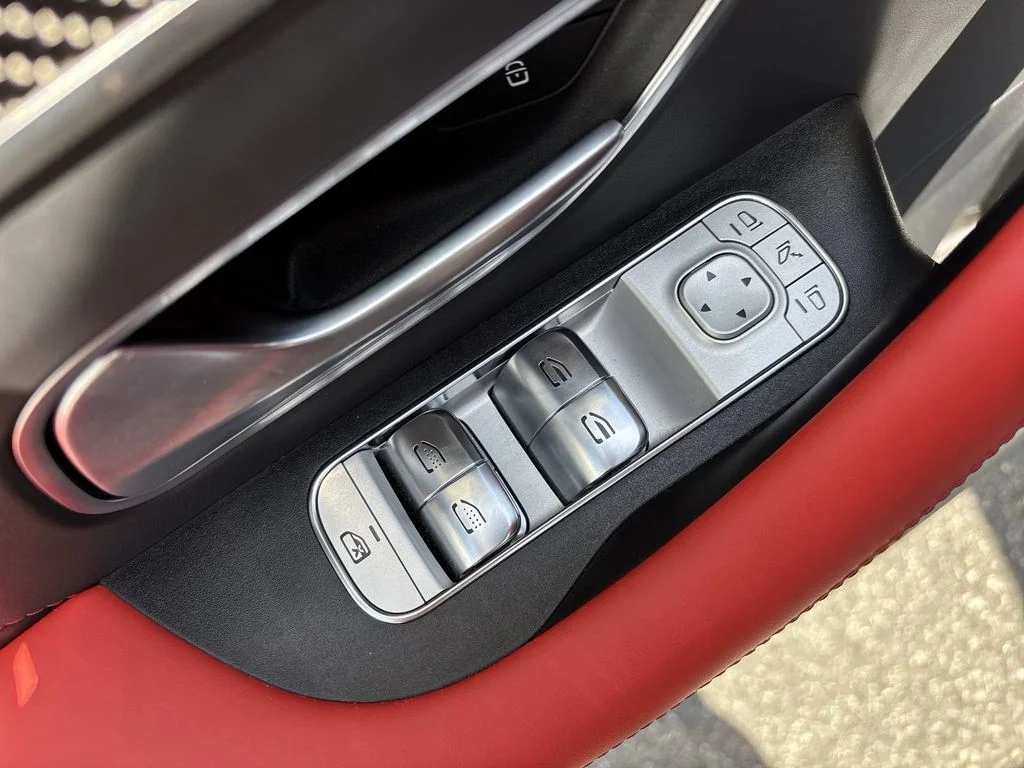 Used 2026  Mercedes-Benz GLE 63 S AMG® image 15