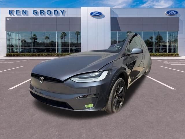 2023 Tesla Model X Long Range's photo