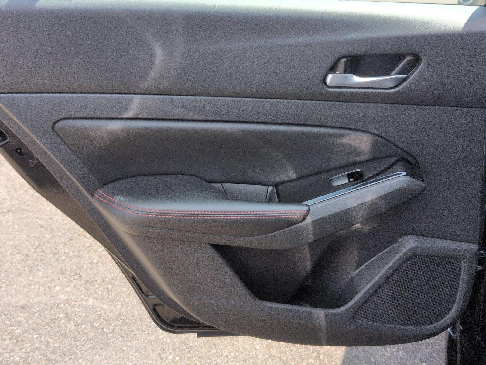 Used 2024 Super Black Nissan 2.5 SR image 30