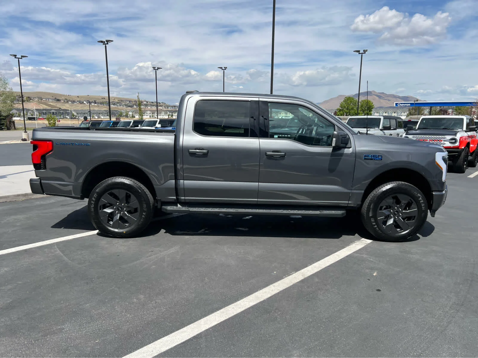 Used 2025 Light Blue Clearcoat Metallic Ford LARIAT image 6