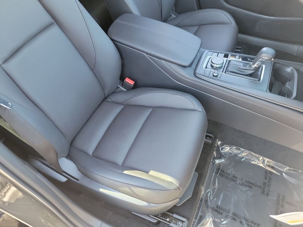 2026 Mazda CX-30 Premium - Photo 16
