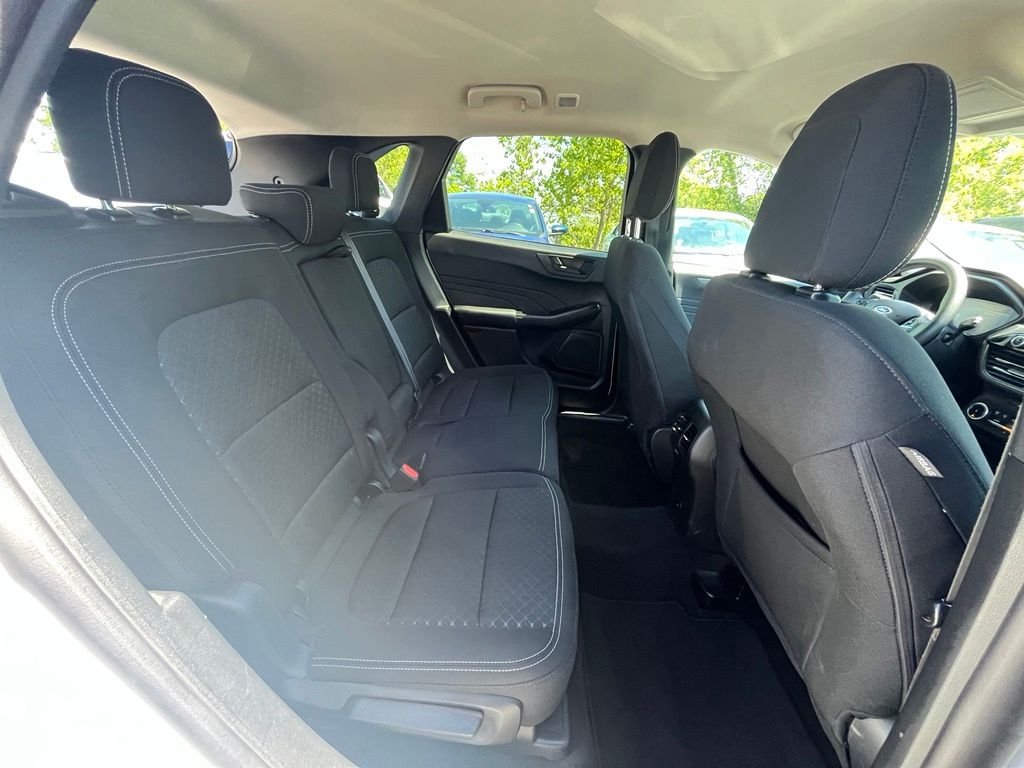 Used 2025 White Ford Active image 25