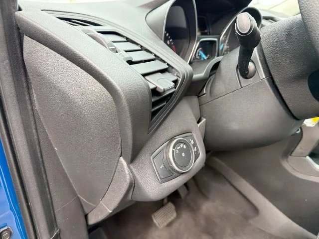 Used 2018 Blue Ford S image 16