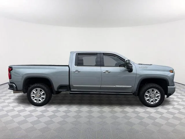 Used 2024 Sterling Gray Metallic Chevrolet High Country image 4