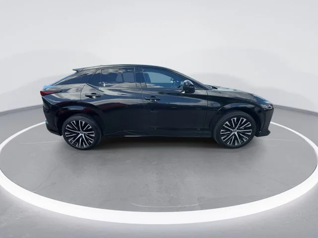 Used 2024 Black Lexus 450e Luxury image 9