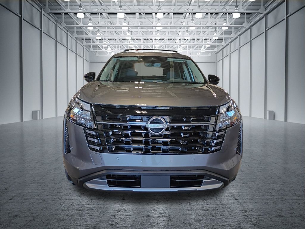 New 2026 Gun Metallic Nissan SL image 9