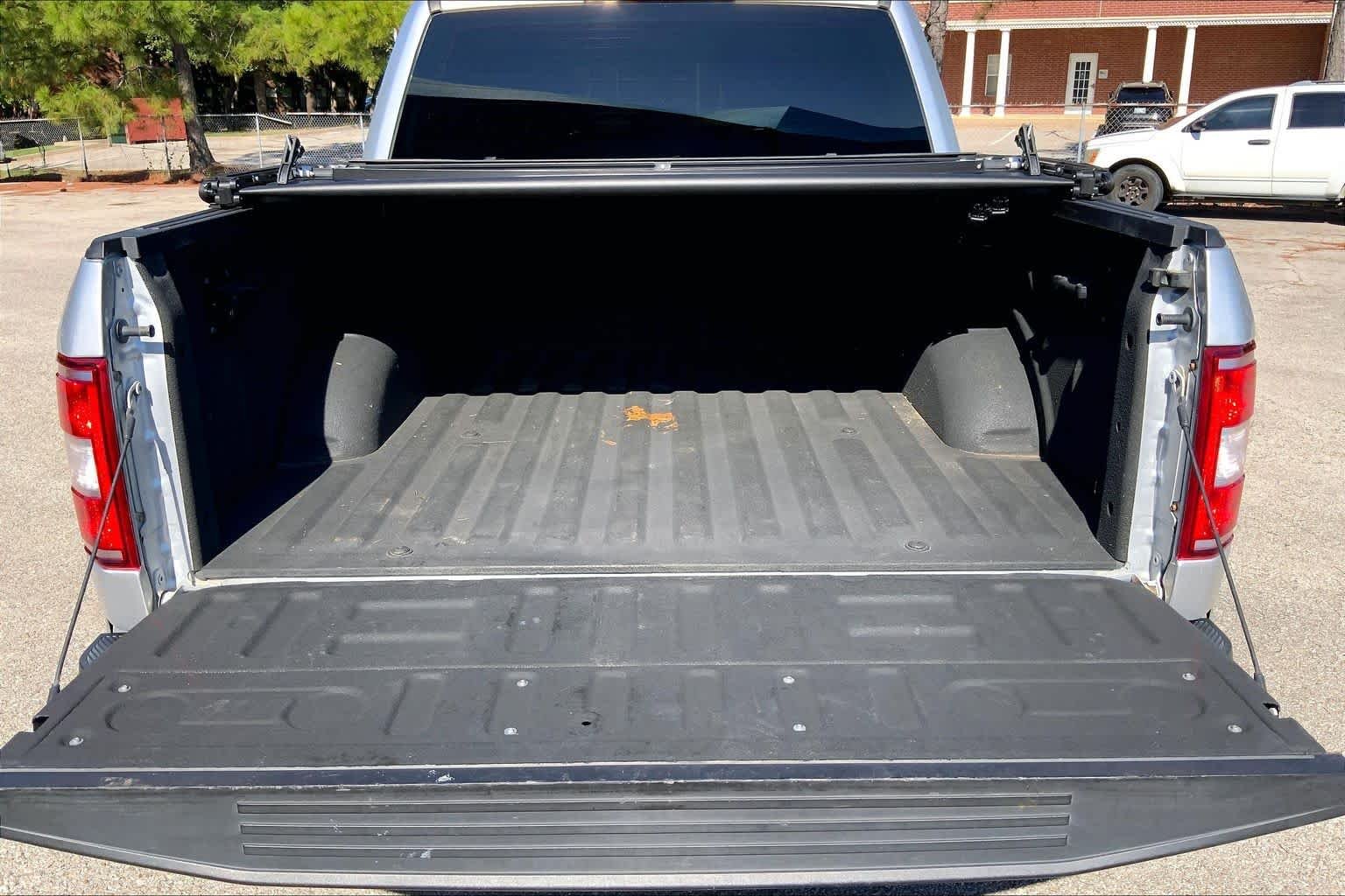 Used 2018 Ingot Silver Metallic Ford XLT image 34