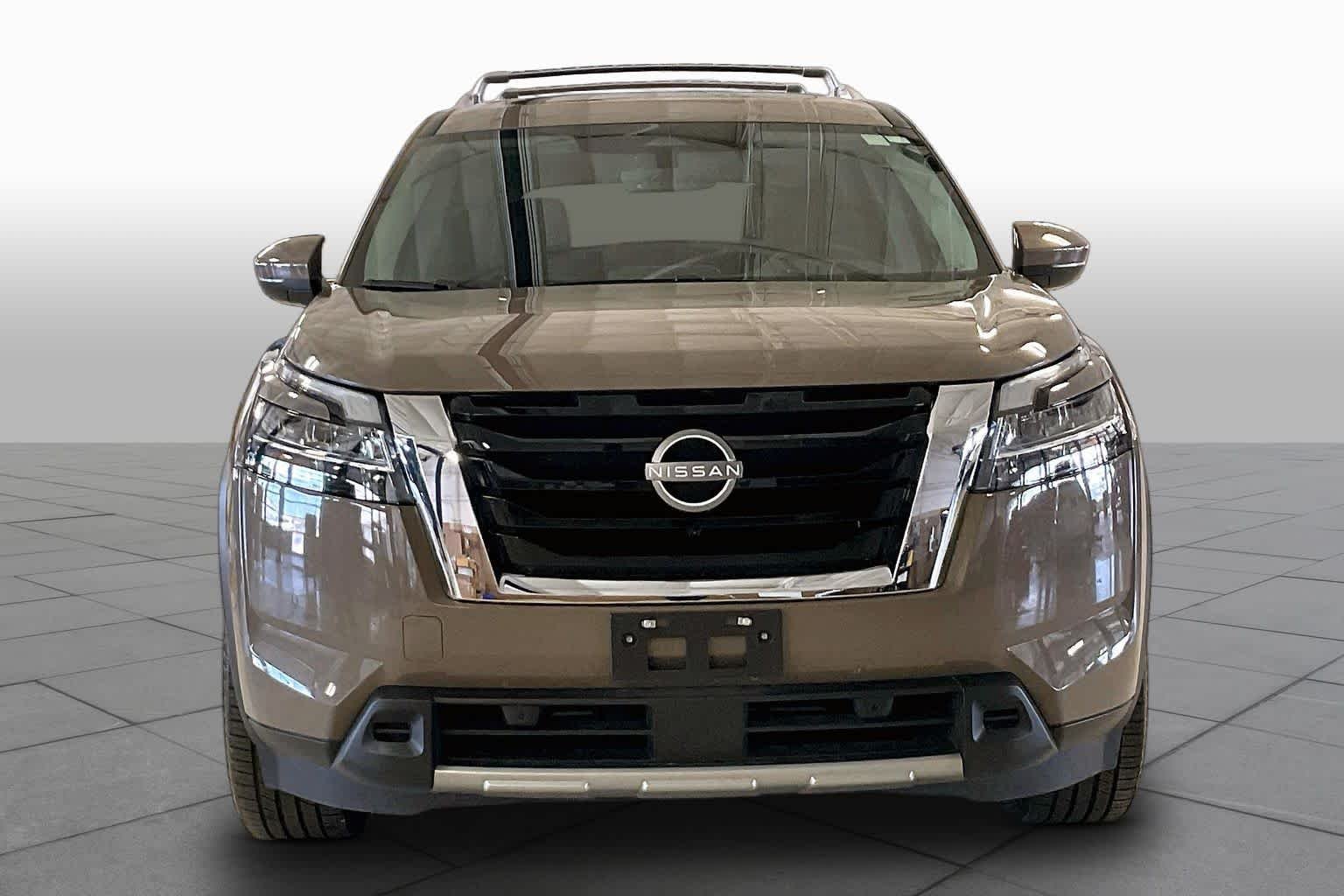 Used 2024 Baja Storm Nissan Platinum image 3