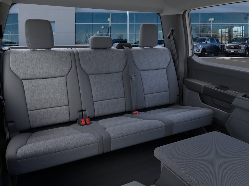 New 2026 Oxford White Ford XL image 12