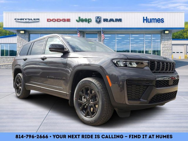 2026 Jeep Grand Cherokee L Laredo Altitude