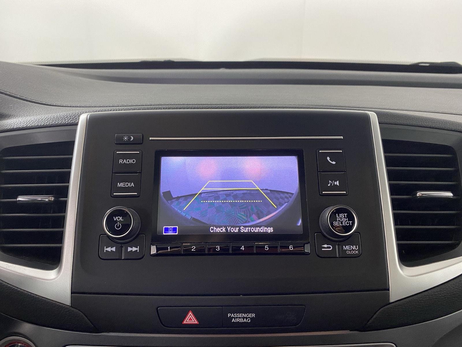 Used 2019 Forest Mist Metallic Honda RTL image 25