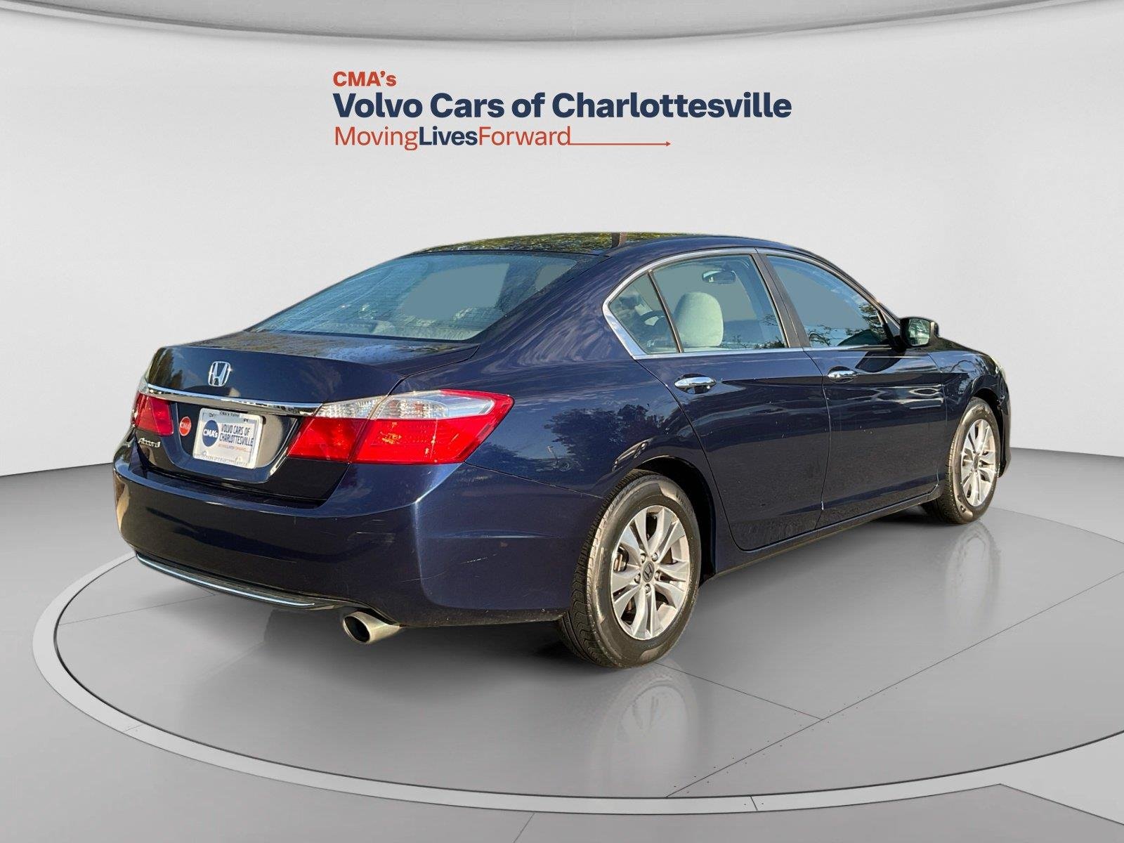 Used 2013 Obsidian Blue Pearl Honda LX image 5