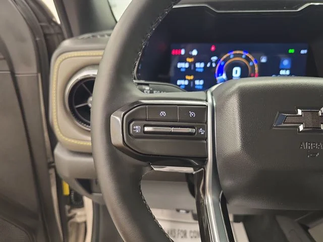Used 2026 White Sand Chevrolet ZR2 image 31
