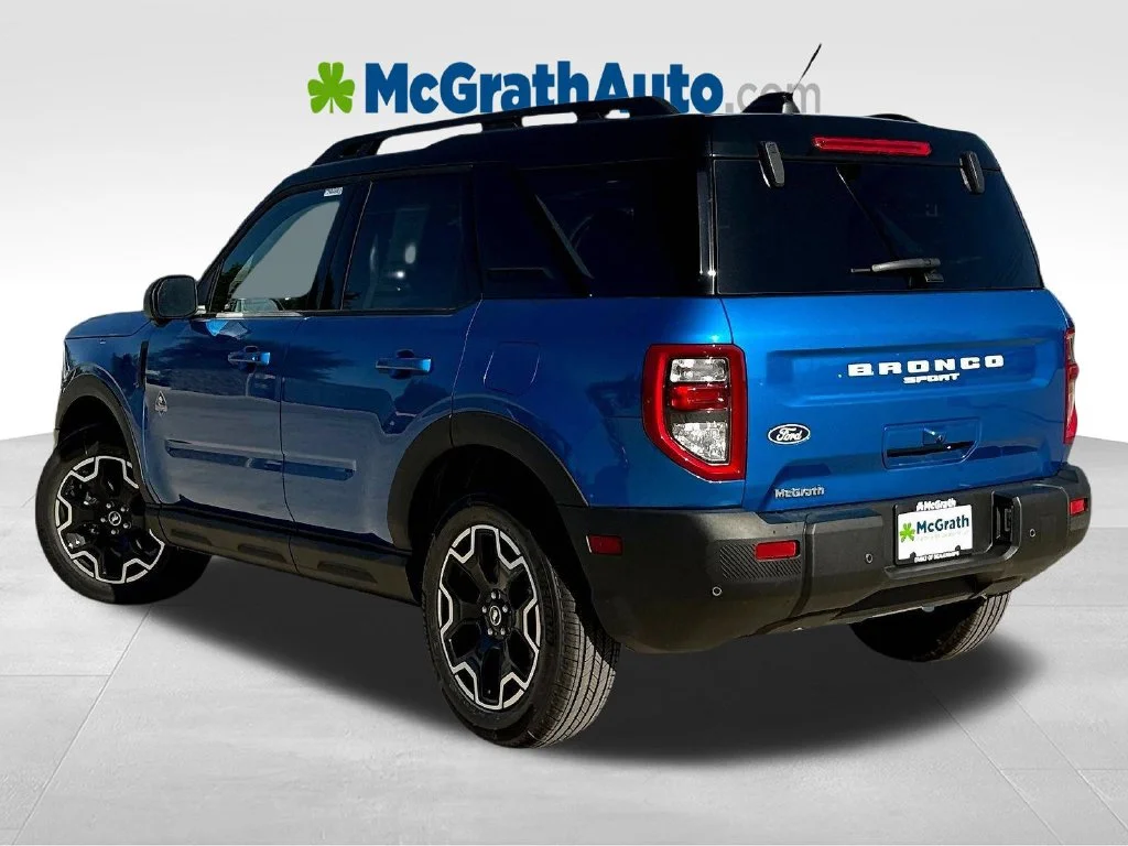 New 2026 Blue Ford Outer Banks image 3
