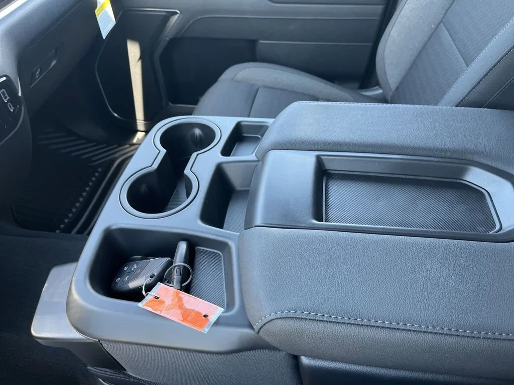 New 2026 Onyx Black GMC Elevation image 21