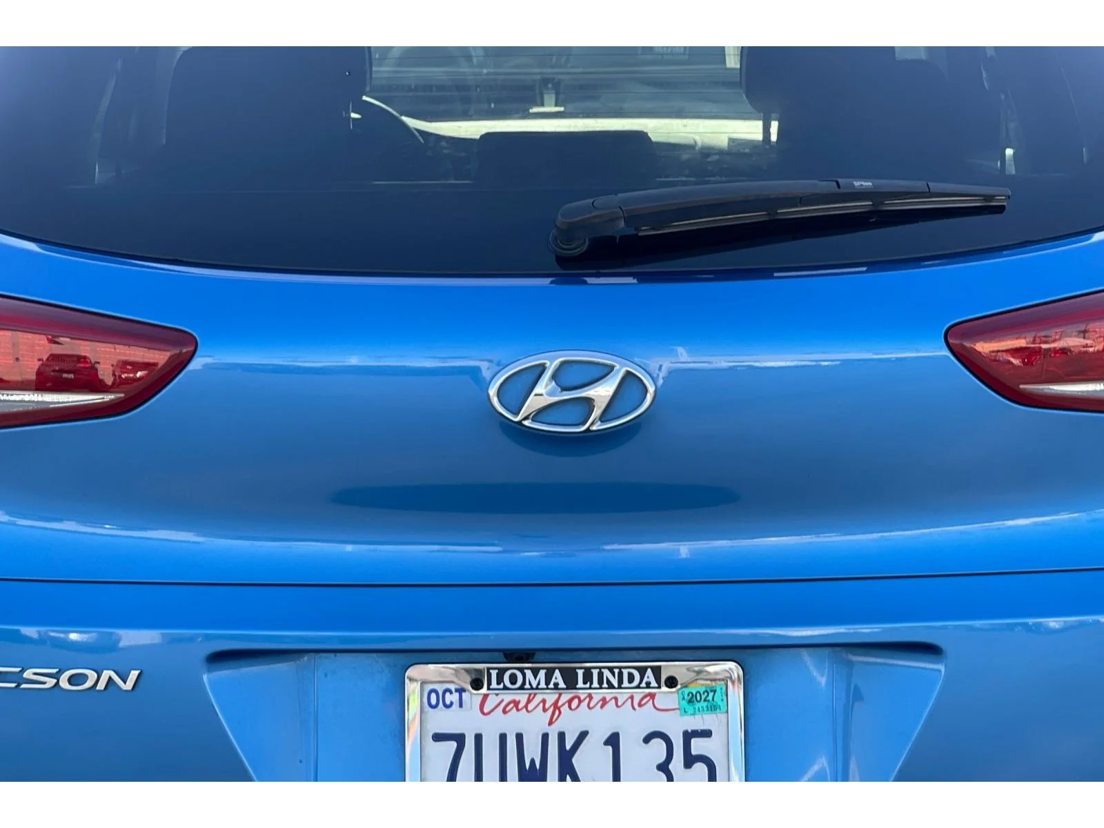 Used 2016 Caribbean Blue Hyundai SE image 16