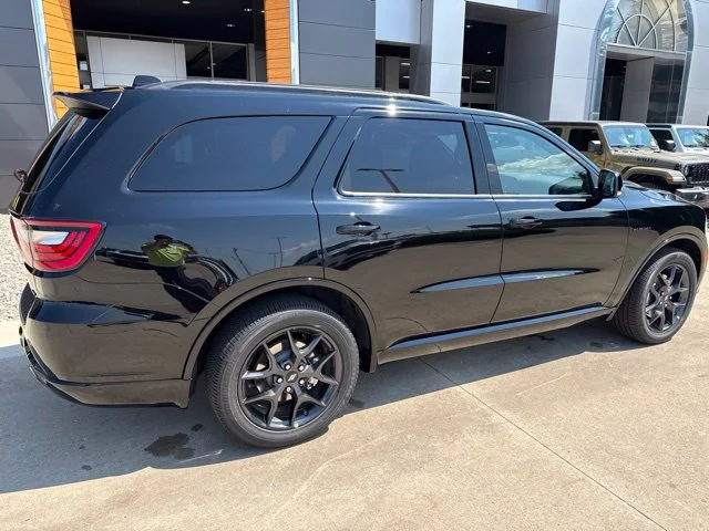 New 2027 Black Dodge GT HEMI image 3