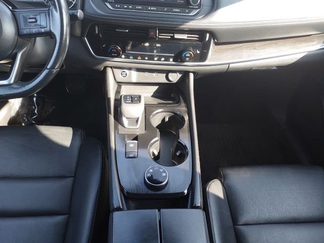 Used 2021 Black Nissan SL image 10