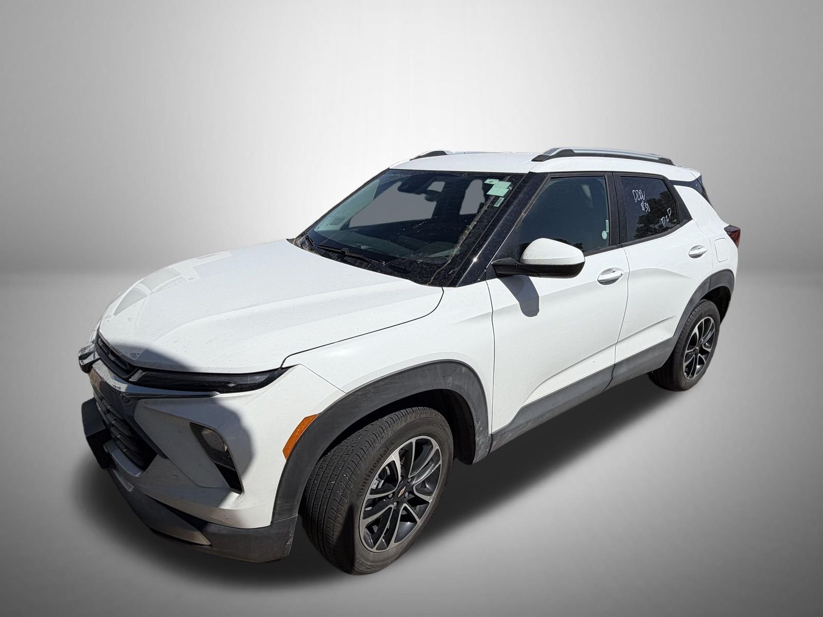 Used 2025 White Chevrolet LT image 1
