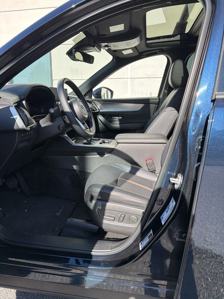 Used 2025 Blue Mazda 3.3 Turbo S Premium image 14