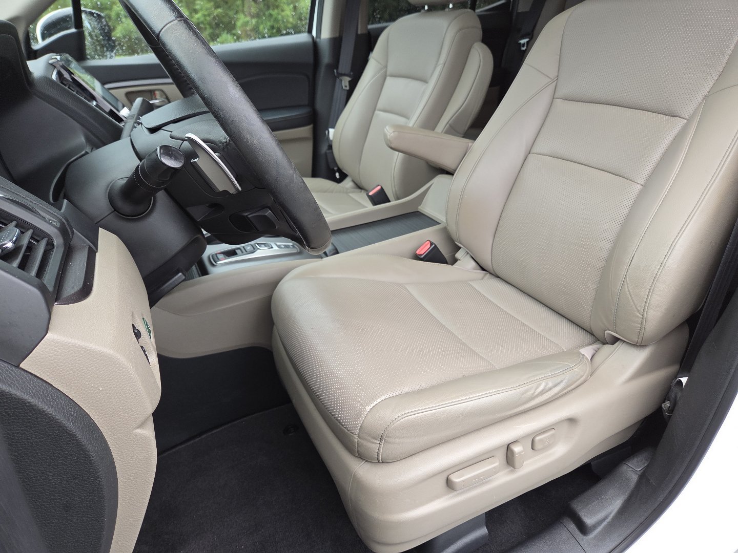 Used 2021 Platinum White Pearl Honda RTL-E AWD image 28