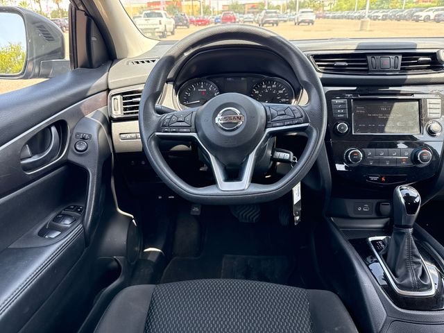 Used 2020 Gray Nissan S image 13