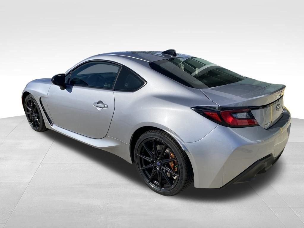 2025 Subaru BRZ tS - Photo 7