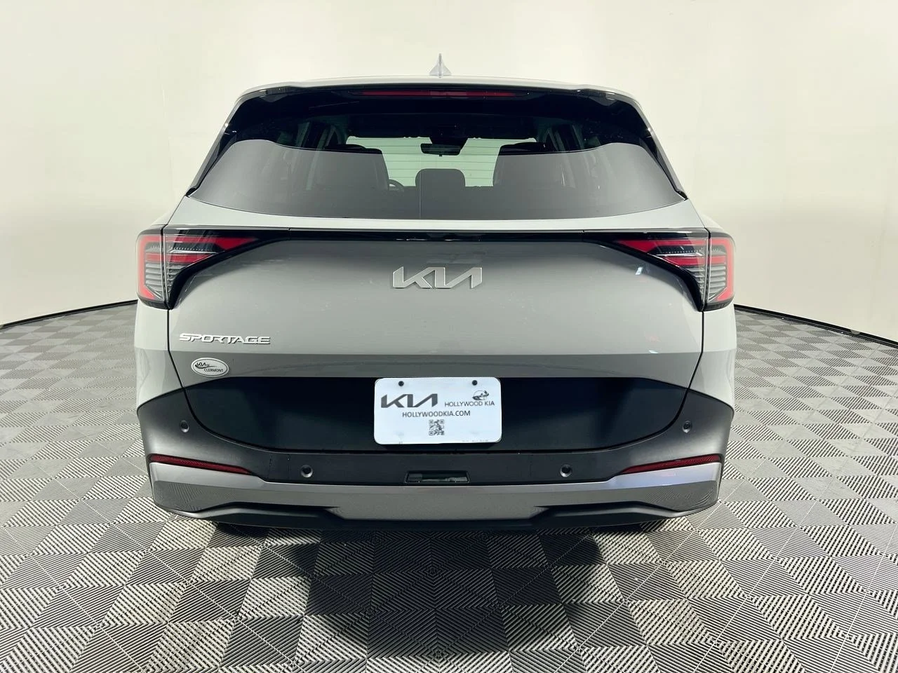 New 2026 Wolf Gray Kia EX image 4